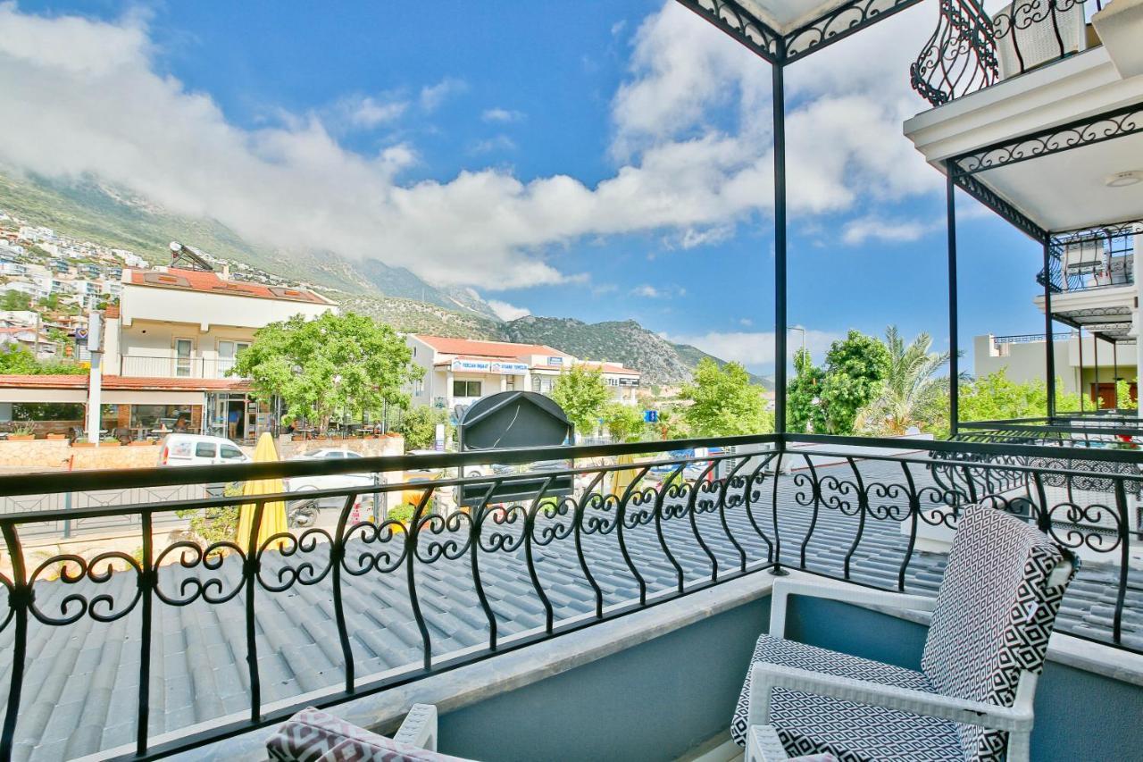 Nur Suites & Hotels Kalkan Esterno foto