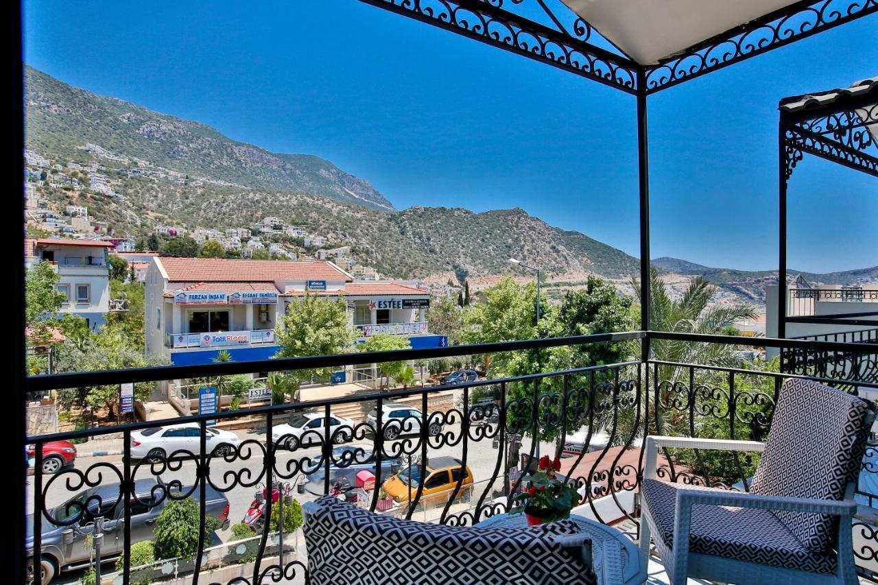 Nur Suites & Hotels Kalkan Esterno foto