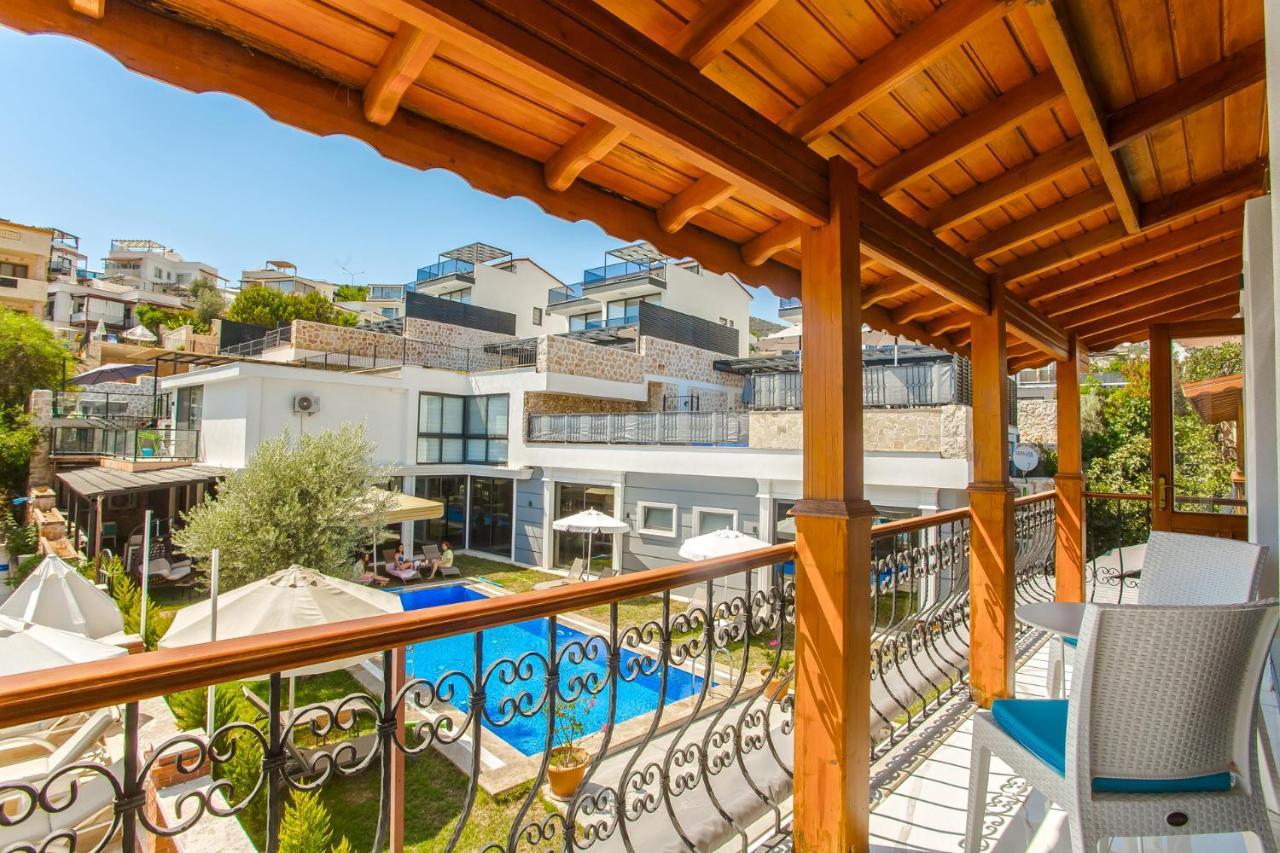 Nur Suites & Hotels Kalkan Esterno foto