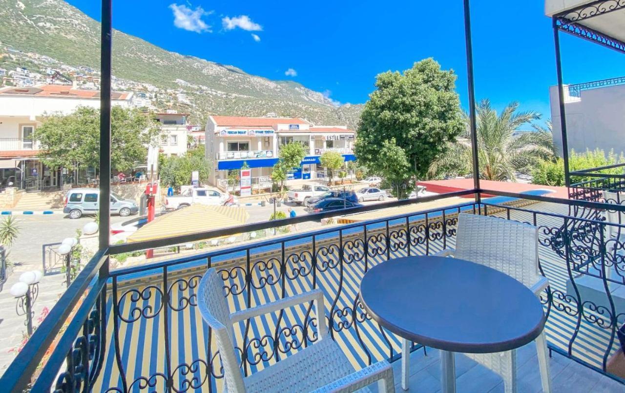 Nur Suites & Hotels Kalkan Esterno foto
